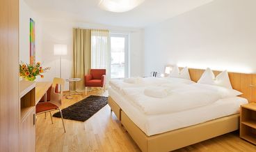 bilde på Double Room Retro (Vintage Look)-2 Twin Beds Non Refundable Free WiFi Free breakfast