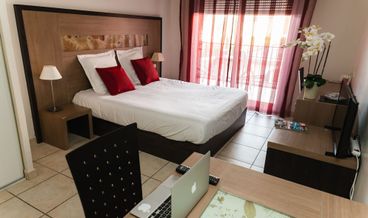 bilde på Standard Studio (for 2)-1 Queen Bed Non Refundable Free WiFi Free parking
