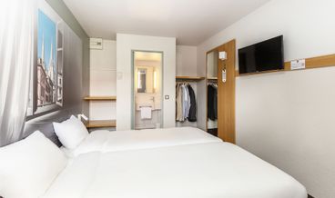 bilde på Double Room, Non Smoking-1 Double Bed Non Refundable Free WiFi Free self parking
