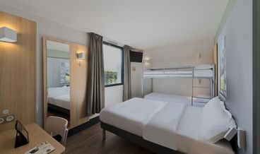 bilde på Double Room, Non Smoking-1 Double Bed Non Refundable Free self parking Free WiFi
