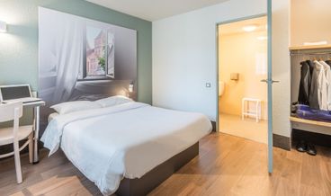 bilde på Double Room, Accessible, Non Smoking-1 Double Bed Non Refundable Free self parking Free WiFi