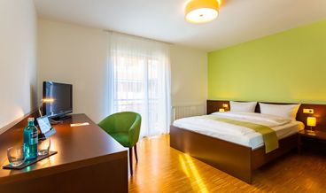 bilde på Business Double Room-1 Double Bed Free WiFi Free self parking