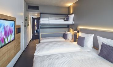 bilde på Superior Double Room-1 King Bed Non Refundable Free WiFi