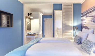 bilde på Double Room (Basic)-1 Double Bed Free WiFi Free self parking
