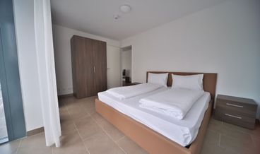 bilde på Studio, 1 Queen Bed with Sofa bed-1 Queen Bed and 1 Double Sofa Bed Free WiFi
