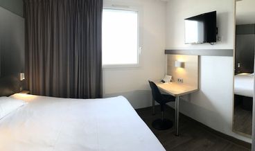 bilde på Double Room, Non Smoking-1 Double Bed Non Refundable Free self parking Free WiFi