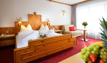 bilde på Double Room ("de Luxe" - North Side Haus Residenz)-1 Double Bed and 1 Twin Sofa Bed Free WiFi Breakfast buffet Free self parking