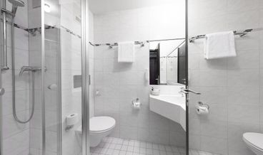bilde på Superior Room, 1 King Bed with Sofa bed-1 King Bed and 1 Double Sofa Bed Free WiFi