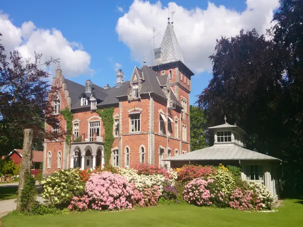 Thorskogs Slott - Spring Sale - FRONT