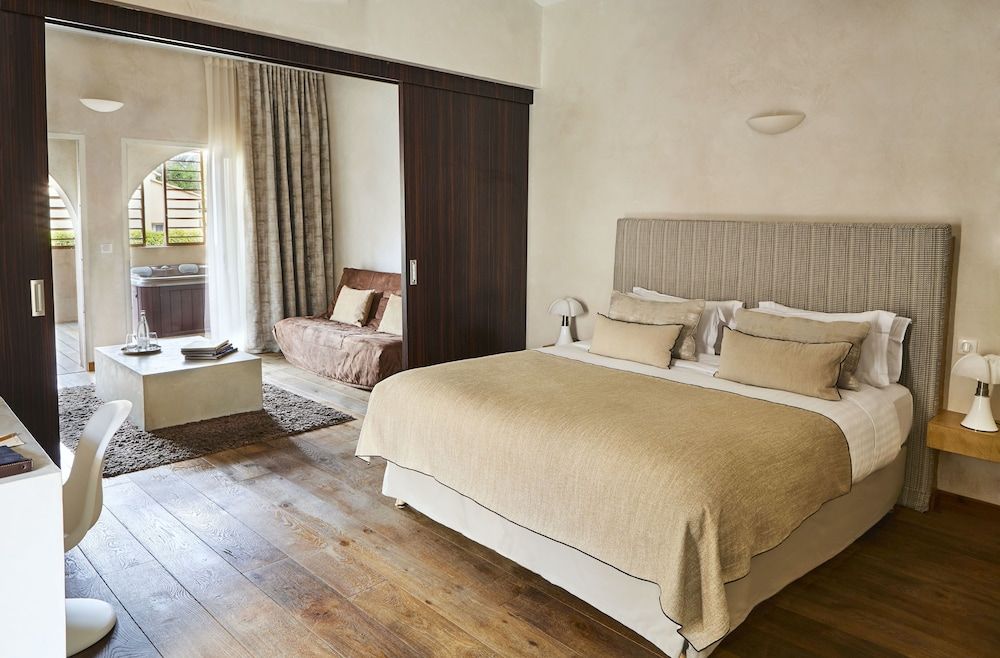 bilde på Suite – senior, 1 soverom, bassengutsikt, 1. etasje