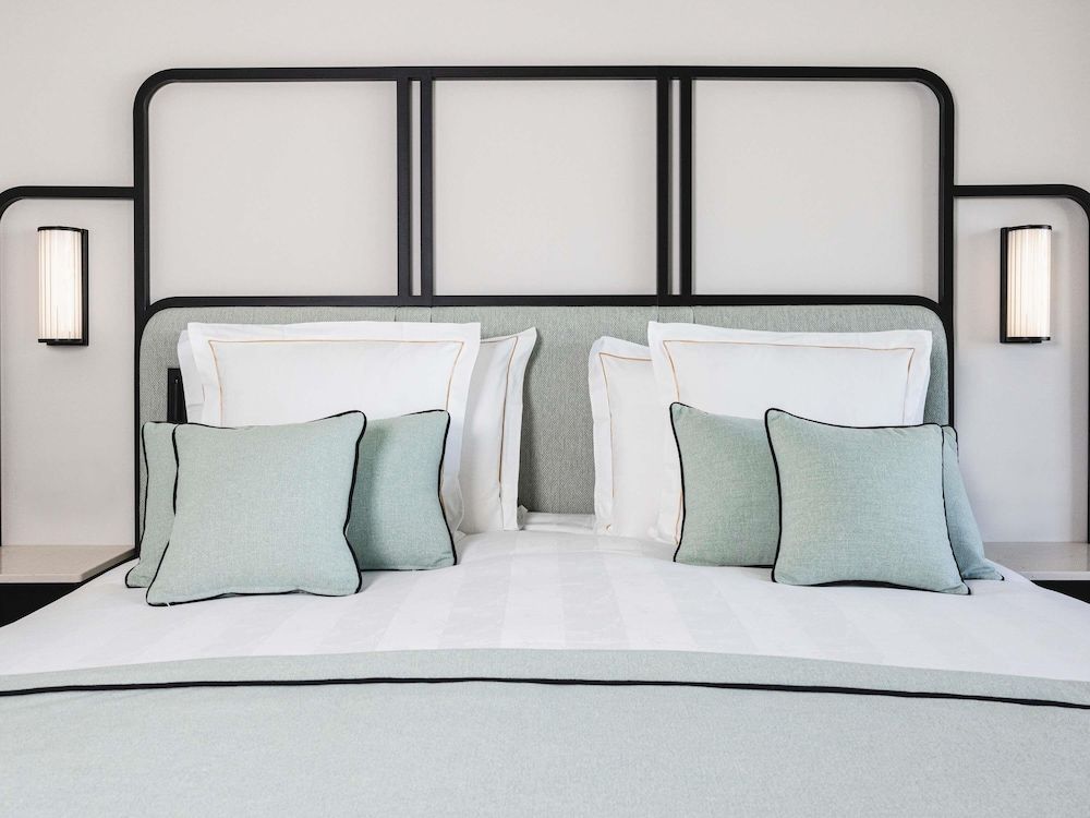 bilde på Rom – deluxe, 1 queensize-seng, byutsikt