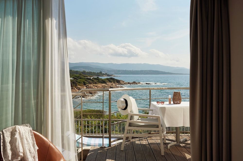 bilde på Suite, 1 kingsize-seng, terrasse, sjøutsikt