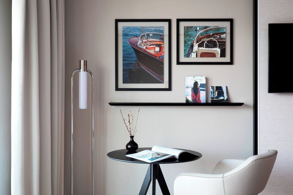 bilde på Rom – deluxe, 1 kingsize-seng, sjøutsikt (Balcony)