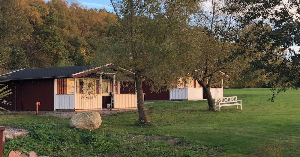 bilde på Familiehytte, 2 soverom, hageområde