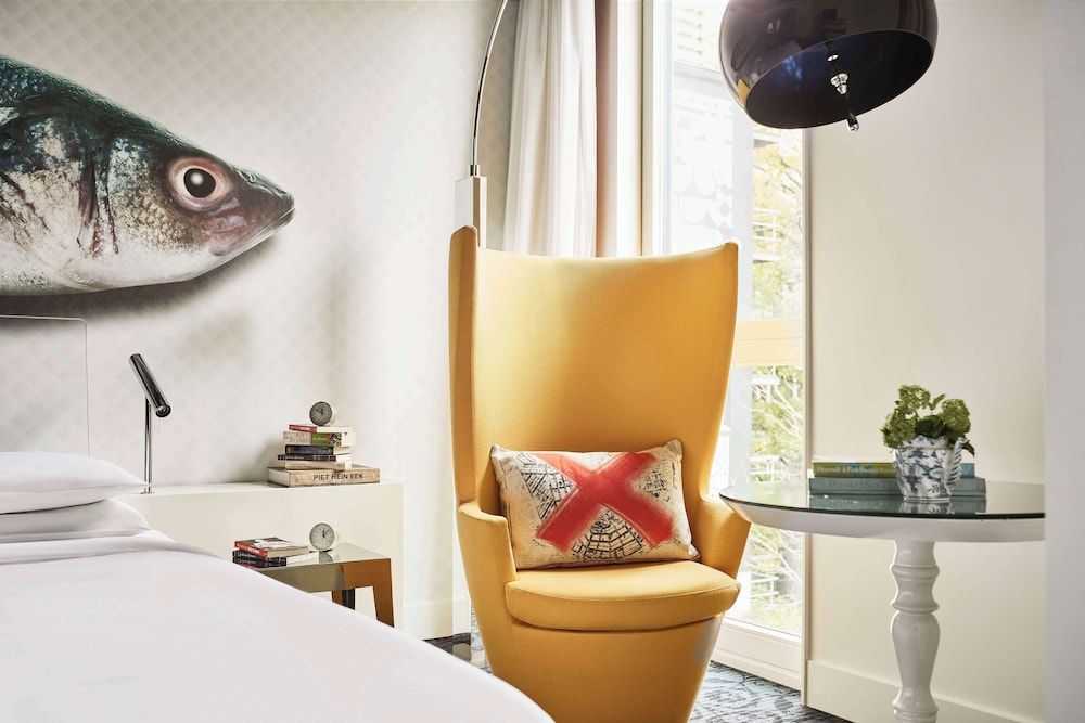 bilde på Rom – deluxe, 1 kingsize-seng, hageutsikt (Large)