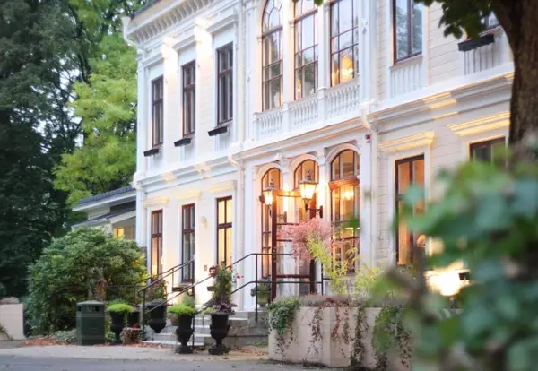 Karstorp Hotell & Konferens - Budget Rom - FRONT