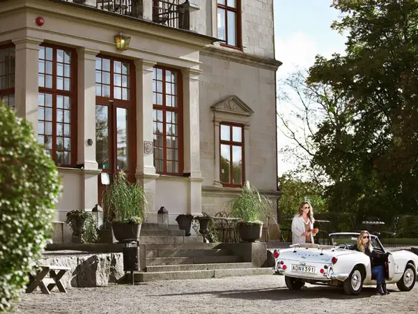 Görvälns Slott - Bo som en konge inkl. middag - MAIN