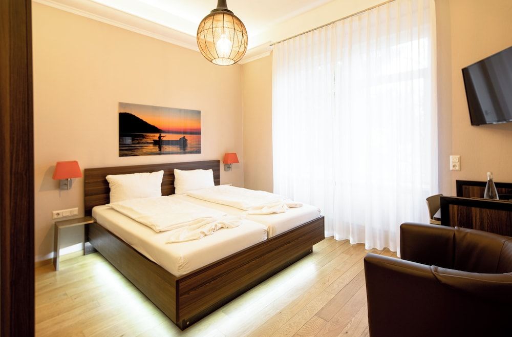 bilde på Doppelzimmer mit Balkon