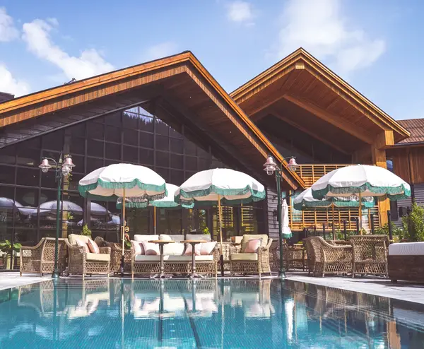 Fýri Resort - Standard Dobbeltrom - SWIMMING