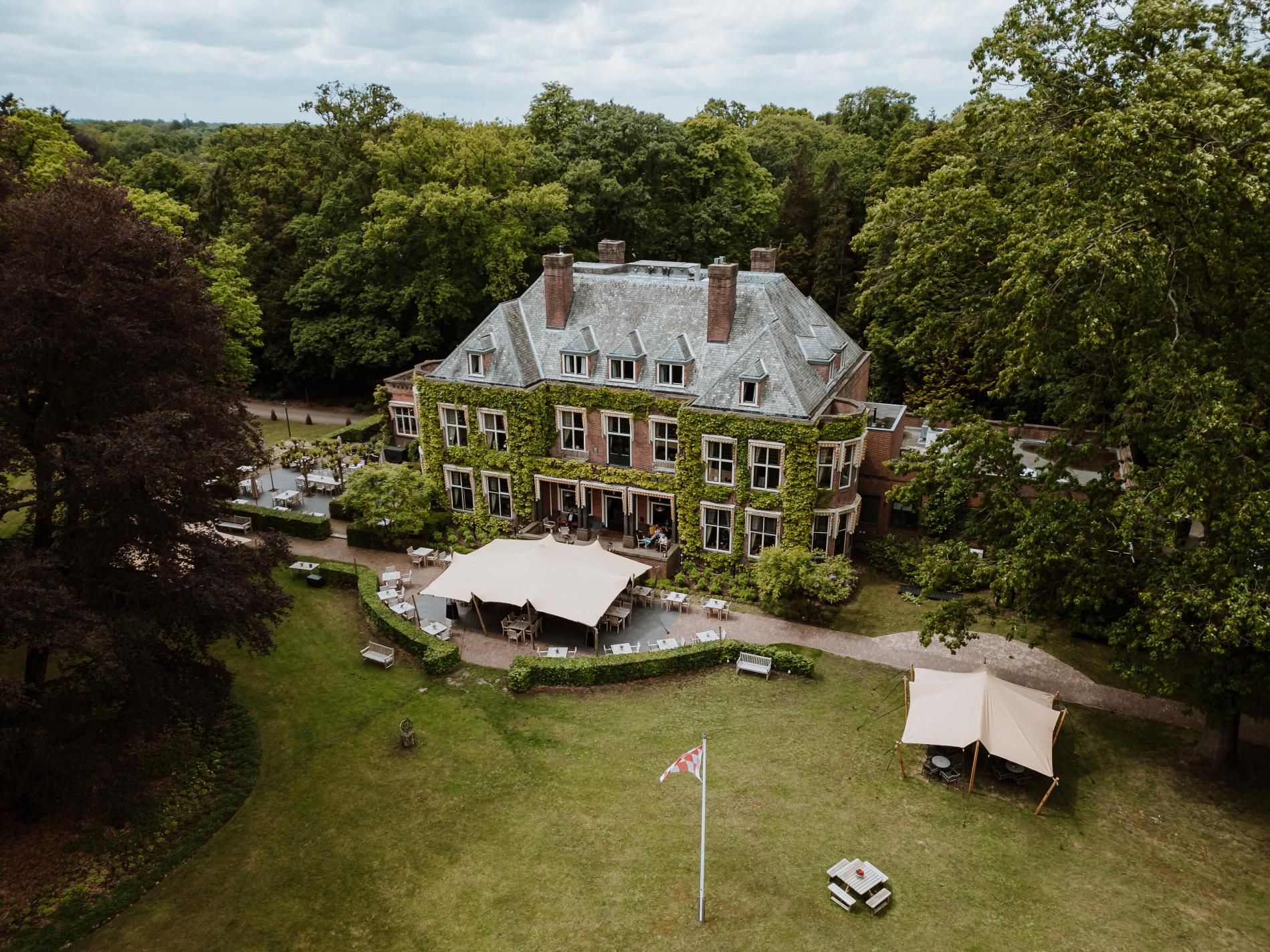 Hovedbildet