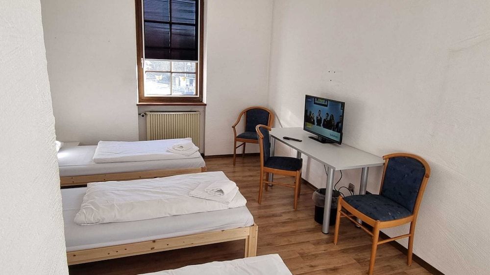 bilde på Økonomi-firemannsrom, delt bad (mit großem Balkon)