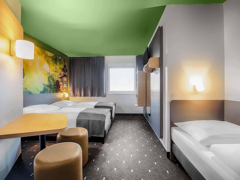 bilde på Tremannsrom