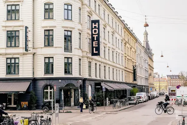 Ibsens Hotel - Medium (1 King Size Bed or 2 Sgl Bed 180x200cm) - GENERAL