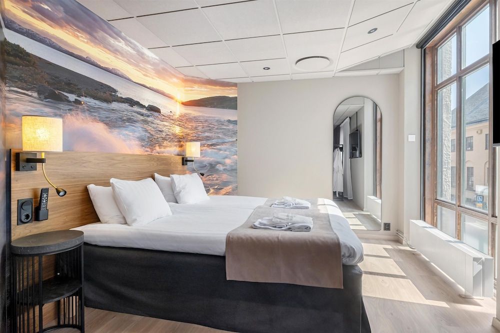 bilde på Suite – junior, 1 kingsize-seng, spabadekar, byutsikt