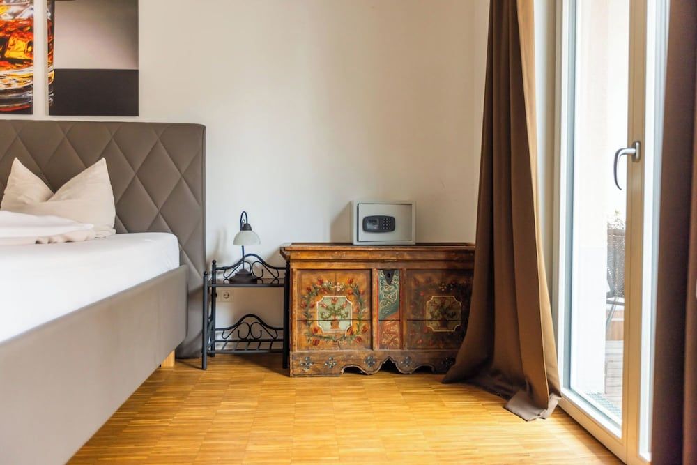 bilde på Dobbeltrom – comfort, 1 kingsize-seng, ikke-røyk, balkong