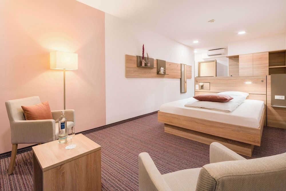 bilde på Rom – standard, 1 queensize-seng (Larger Room)